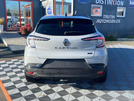 RENAULT Captur Captur E-Tech-004.jpg